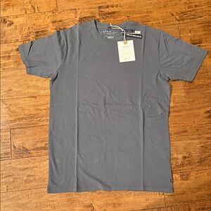 Industrie Gray Men's T-Shirt. NWT